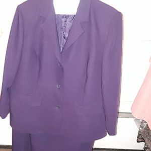 Style&Co Collection Eggplant 2pc suit size 16W